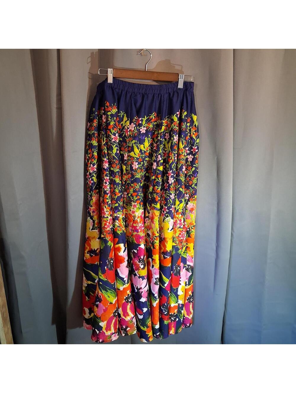 Clio Floral Print Maxi Skirt Size L